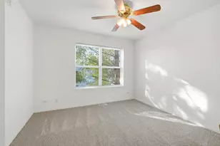 213 Switchgrass Dr, Round Lake, IL 60073 - Photo 16