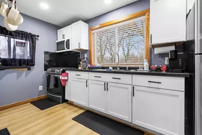 3010 10th Street, Rockford, IL 61109 - Photo 10