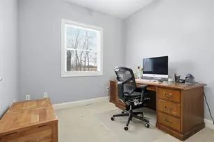 9821 Gabriel Dr, Bloomington, IL 61705 - Photo 16