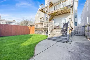 3638 N Hoyne Ave, Chicago, IL 60618 - Photo 32