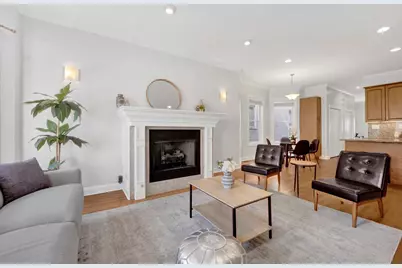 3638 N Hoyne Avenue #1, Chicago, IL 60618 - Photo 2