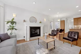 3638 N Hoyne Ave, Chicago, IL 60618 - Photo 2