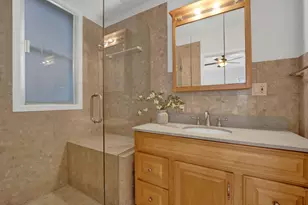 3638 N Hoyne Ave, Chicago, IL 60618 - Photo 16