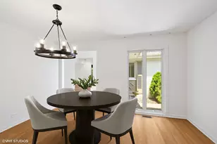 1770 Overland Trail, Deerfield, IL 60015 - Photo 8