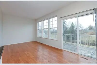 720 Thornbury Road, Bartlett, IL 60103 - Photo 4