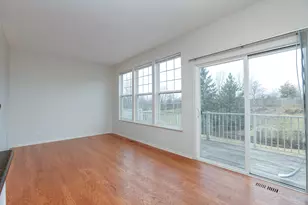 720 Thornbury Rd, Bartlett, IL 60103 - Photo 4