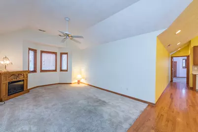 [Address not provided], Zion, IL 60099 - Photo 12