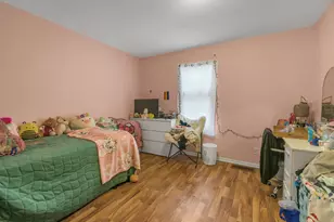 922 Tappan St, Woodstock, IL 60098 - Photo 8