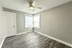 205 E 142nd Pl, Dolton, IL 60419 - Photo 8