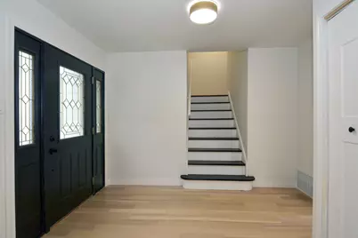 1703 N Burning Bush Lane, Mount Prospect, IL 60056 - Photo 4