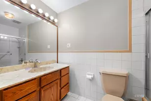 365 Washington Blvd, Hoffman Estates, IL 60169 - Photo 14