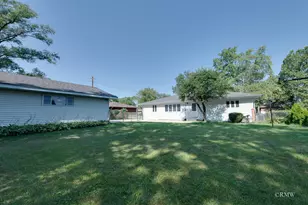365 Washington Blvd, Hoffman Estates, IL 60169 - Photo 30