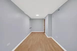 3826 S Honore St, Chicago, IL 60609 - Photo 10