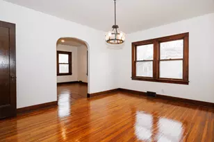 611 E Olive St, Bloomington, IL 61701 - Photo 14