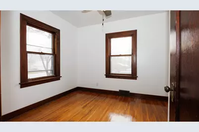 611 E Olive Street, Bloomington, IL 61701 - Photo 22