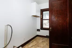 611 E Olive St, Bloomington, IL 61701 - Photo 32