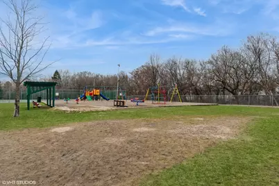 9423 Bay Colony Drive #2S, Des Plaines, IL 60016 - Photo 12