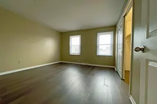 1674 Shamrock Ct, Aurora, IL 60505 - Photo 10