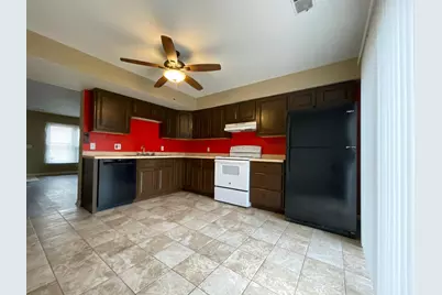 1674 Shamrock Court, Aurora, IL 60505 - Photo 6