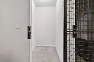 4646 S Prairie Ave, Chicago, IL 60653 - Photo 28