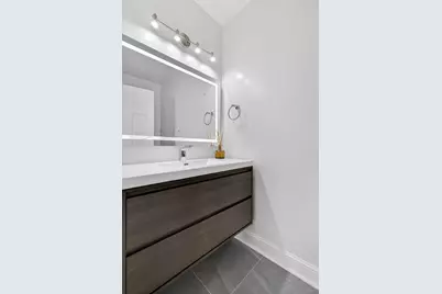 4646 S Prairie Avenue #2S, Chicago, IL 60653 - Photo 8