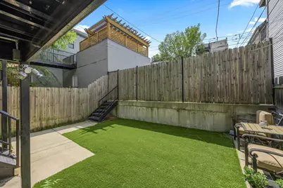 1032 N Marshfield Avenue #1R, Chicago, IL 60622 - Photo 18