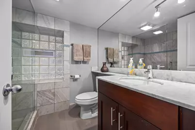 1032 N Marshfield Avenue #1R, Chicago, IL 60622 - Photo 14