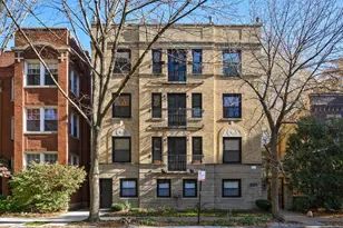 6331 N Glenwood Ave, Chicago, IL 60660 - Photo 1