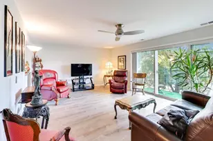 1025 S Fernandez Ave, Arlington Heights, IL 60005 - Photo 6