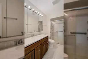 601 Lake Hinsdale Dr, Willowbrook, IL 60527 - Photo 14