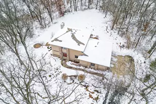 9208 Sheringham Dr, Roscoe, IL 61073 - Photo 4