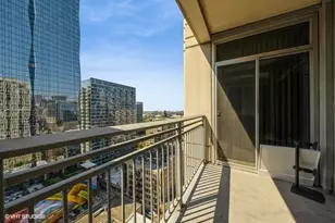 1250 S Michigan Ave, Chicago, IL 60605 - Photo 10