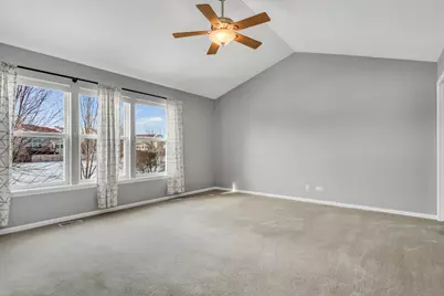 90 N Inverness Court, Round Lake, IL 60073 - Photo 24