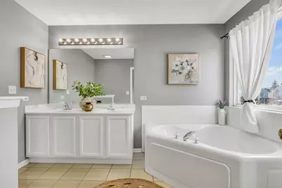 90 N Inverness Court, Round Lake, IL 60073 - Photo 26