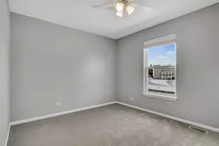 90 N Inverness Ct, Round Lake, IL 60073 - Photo 30