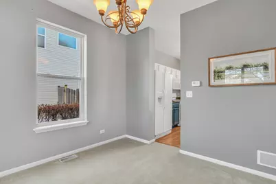 90 N Inverness Court, Round Lake, IL 60073 - Photo 8