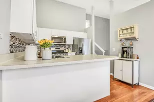 1861 Maplewood Ct, Grayslake, IL 60030 - Photo 6