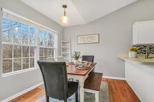 1861 Maplewood Ct, Grayslake, IL 60030 - Photo 4