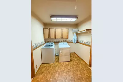 408 W Franklin Street, Fithian, IL 61844 - Photo 22