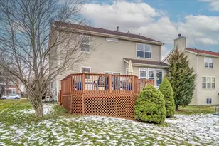 226 Woodland Park Cir, Gilberts, IL 60136 - Photo 32