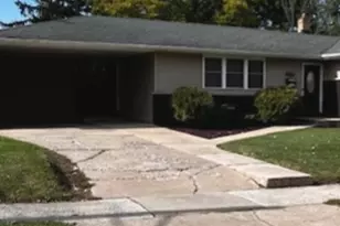 17640 Golfview Ave, Homewood, IL 60430 - Photo 2