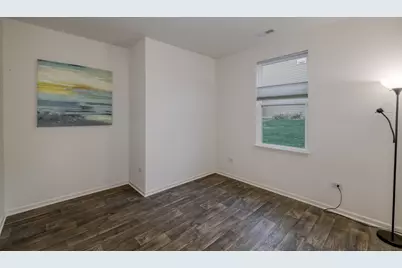 911 Darwin Street, North Aurora, IL 60542 - Photo 10