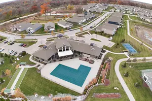 911 Darwin St, North Aurora, IL 60542 - Photo 18