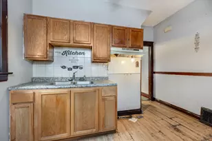 8137 S Bennett Ave, Chicago, IL 60617 - Photo 10