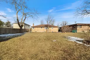 6733 W 88th St, Oak Lawn, IL 60453 - Photo 22