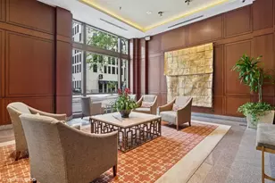 401 E Ontario St, Chicago, IL 60611 - Photo 2