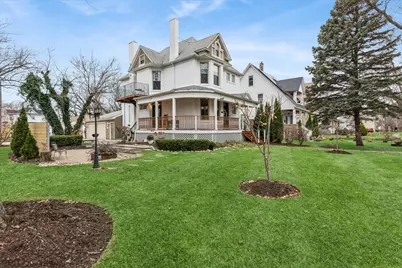 2720 Edina Boulevard, Zion, IL 60099 - Photo 2