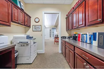 400 Knoll Street #C, Wheaton, IL 60187 - Photo 16