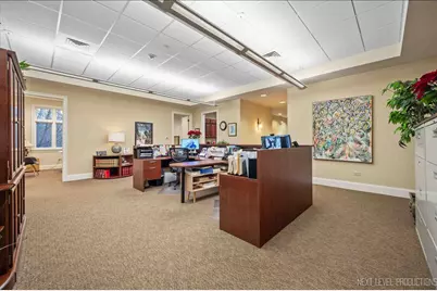 400 Knoll Street #C, Wheaton, IL 60187 - Photo 6