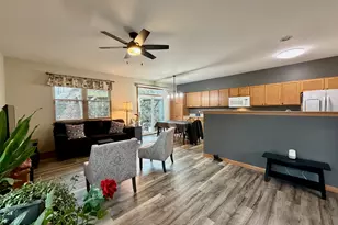 681 Ryegrass Trail, Aurora, IL 60504 - Photo 4